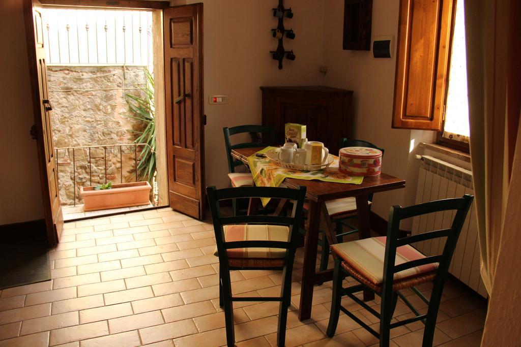 Apartmán Delizioso Trilocale In Centro Montemerano Pokoj fotografie